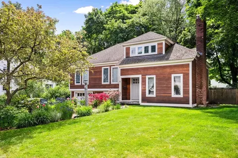 6 Walnut Ave, Natick, MA 01760