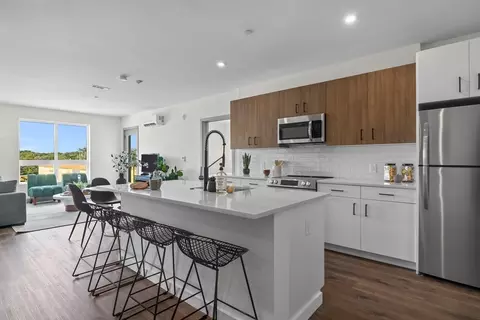 203 Lowell St #118, Wilmington, MA 01887