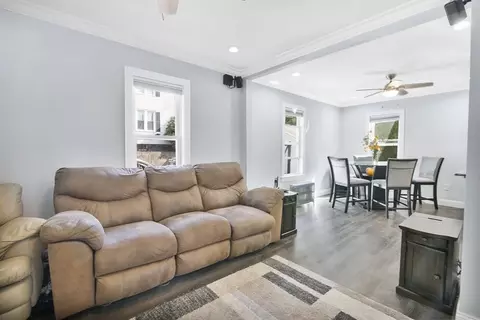 97 Britton St, Chicopee, MA 01020 photo 12