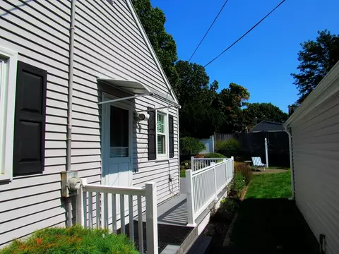 37 Denwall Dr, Springfield, MA 01119 photo 26