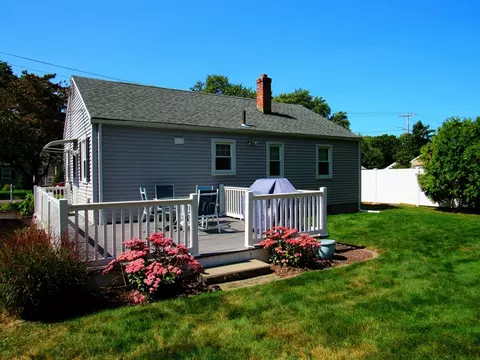 37 Denwall Dr, Springfield, MA 01119 photo 23