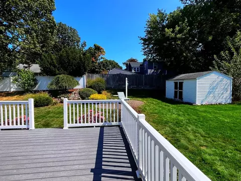 37 Denwall Dr, Springfield, MA 01119 photo 28