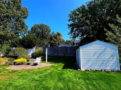 37 Denwall Dr, Springfield, MA 01119 photo 31
