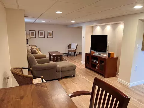 37 Denwall Dr, Springfield, MA 01119 photo 18