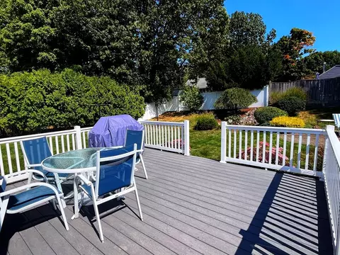 37 Denwall Dr, Springfield, MA 01119 photo 30