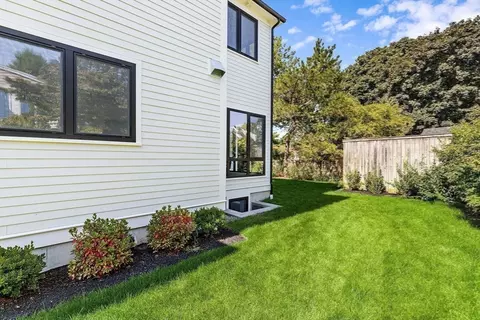 14 Winslow Rd, Needham, MA 02492 photo 29