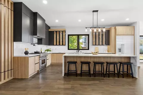 14 Winslow Rd, Needham, MA 02492