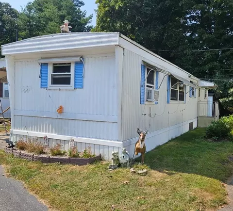 365 Main #3, Sturbridge, MA 01566