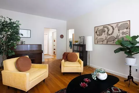 Living - 66 Marshal St #4, Brookline, MA 02446 photo 2 of 4