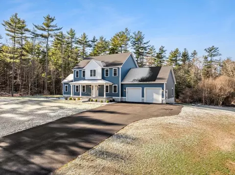 94 Plain, Middleboro, MA 02346