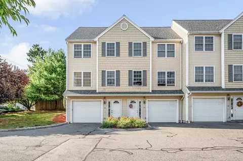 417 Hildreth St #34, Lowell, MA 01850