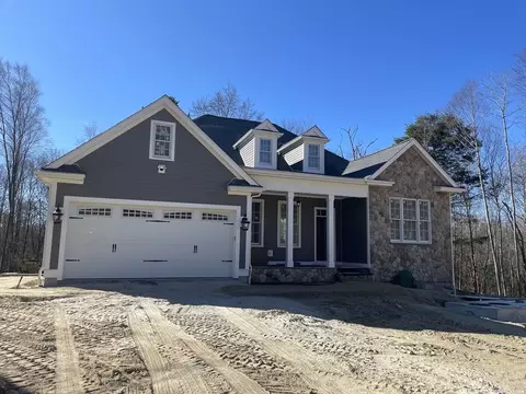 287 SE Main St #LOT 4, Douglas, MA 01516