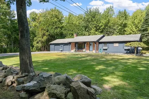 707 Sterling Rd, Lancaster, MA 01523 photo 2