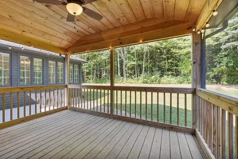 707 Sterling Rd, Lancaster, MA 01523 photo 29