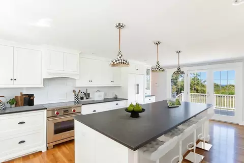 5 Carleton Dr W, Mashpee, MA 02649 photo 9