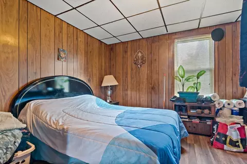 Bedroom - 289-297 Tecumseh St, Fall River, MA 02721 photo 7 of 8