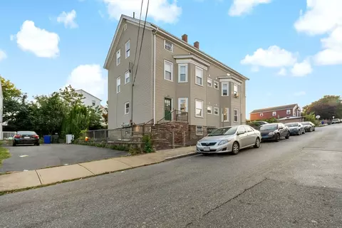 Exterior - 289-297 Tecumseh St, Fall River, MA 02721 photo 1 of 5