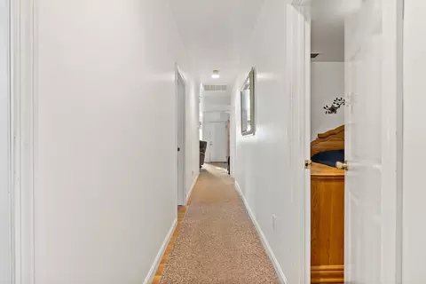 Entry Way - 289-297 Tecumseh St, Fall River, MA 02721 photo 1 of 1