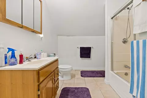 Bath - 289-297 Tecumseh St, Fall River, MA 02721 photo 1 of 4