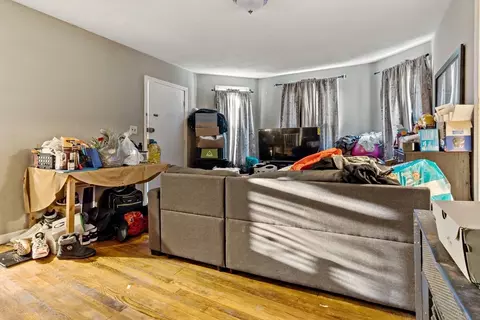 Living - 289-297 Tecumseh St, Fall River, MA 02721 photo 4 of 4