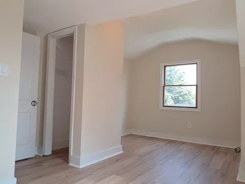 7 Paris Ave, Worcester, MA 01603 photo 32
