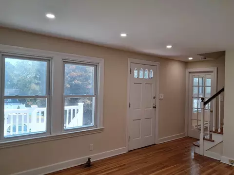 7 Paris Ave, Worcester, MA 01603 photo 21