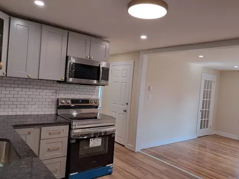 7 Paris Ave, Worcester, MA 01603 photo 12
