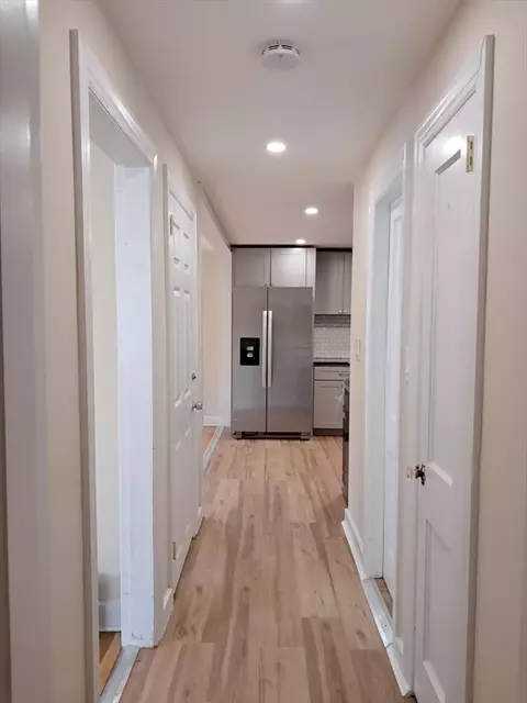 7 Paris Ave, Worcester, MA 01603 photo 20