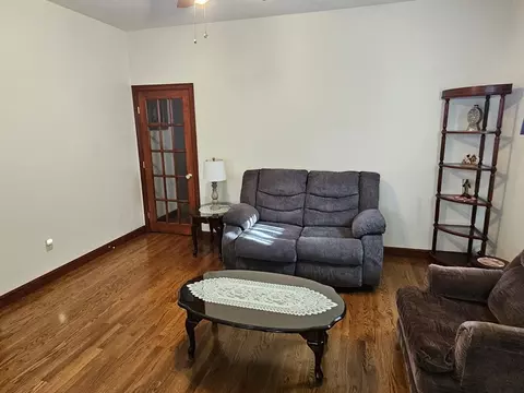 460 William St, Fall River, MA 02721 photo 9