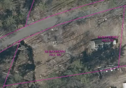 56 Bayberry Hill Rd, Townsend, MA 01469