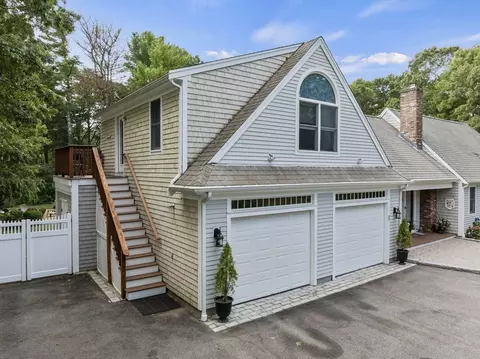 750 Old Barnstable Rd, Mashpee, MA 02649 photo 20