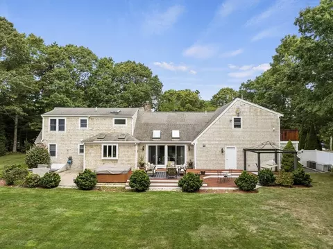 750 Old Barnstable Rd, Mashpee, MA 02649 photo 33