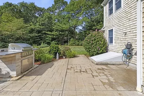 750 Old Barnstable Rd, Mashpee, MA 02649 photo 19