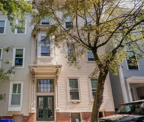 49 Elm St, Boston, MA 02129