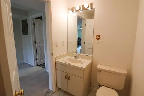 Bath - 17 Bay Pointe Drive Ext #17, Buzzards Bay, MA 02532 photo 3 of 3