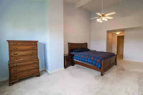 Bedroom - 17 Bay Pointe Drive Ext #17, Buzzards Bay, MA 02532 photo 2 of 3