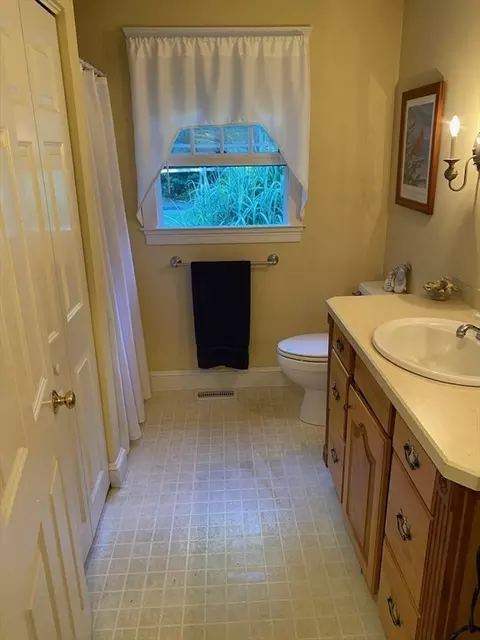 24 Plumbley Rd, Upton, MA 01568 photo 34