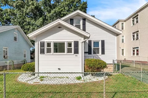 86 Malden St, Springfield, MA 01108