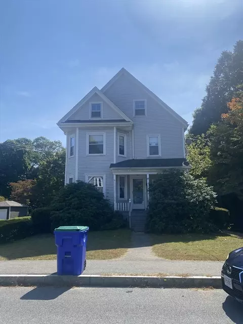 49 Crescent, Rockland, MA 02370