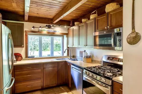 255 Long Plain Rd, Leverett, MA 01054 photo 10
