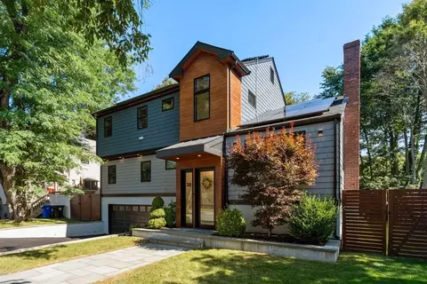 30 Country Rd, Brookline, MA 02445