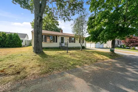 220 Haskell St, New Bedford, MA 02745