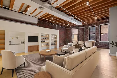 107 South St #5D, Boston, MA 02111