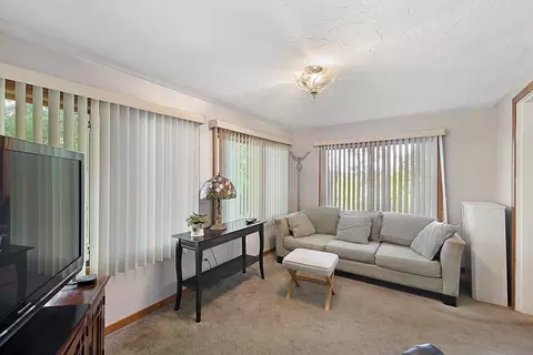 69 Morningside, Worcester, MA 01602 photo 17