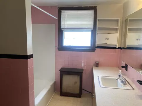 472 Broadway St, Chicopee, MA 01020 photo 20