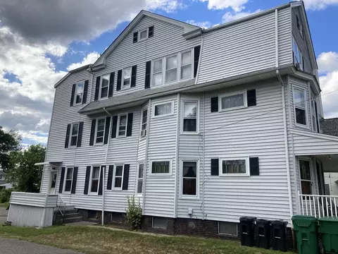 472 Broadway St, Chicopee, MA 01020 photo 3