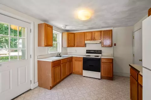 19-21 Maple St, Maynard, MA 01754 photo 32