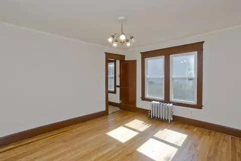 Living - 283-285 Lexington St, Springfield, MA 01104 photo 9 of 10