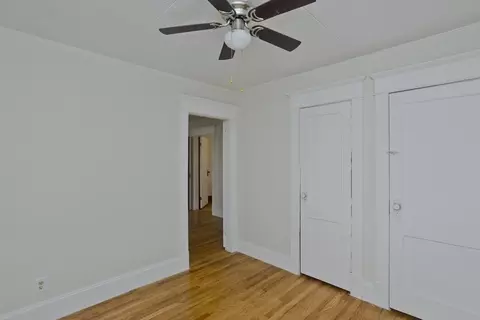 Bedroom - 283-285 Lexington St, Springfield, MA 01104 photo 8 of 9