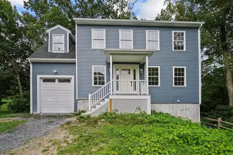 88 Milton St, Seekonk, MA 02771